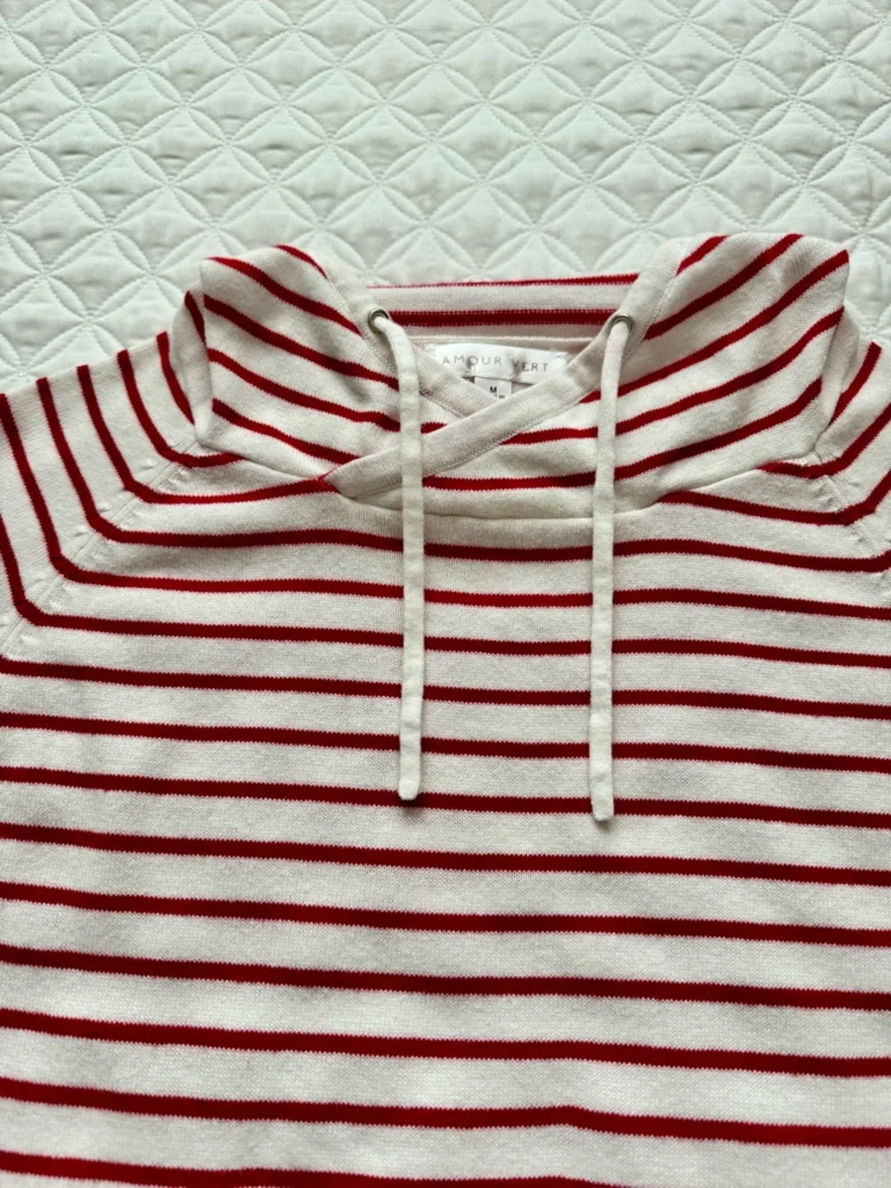 Amour Vert Kaitlyn White Red Striped Cowl Neck Drawstring Pullover Sweater Sz M